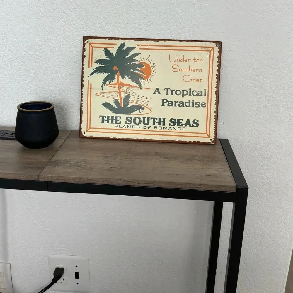 South Seas Paradise Retro Tin“The South Seas Islands Of Romance” Home decor sign